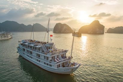 Paradise Luxury Cruise - Halong Day Tour
